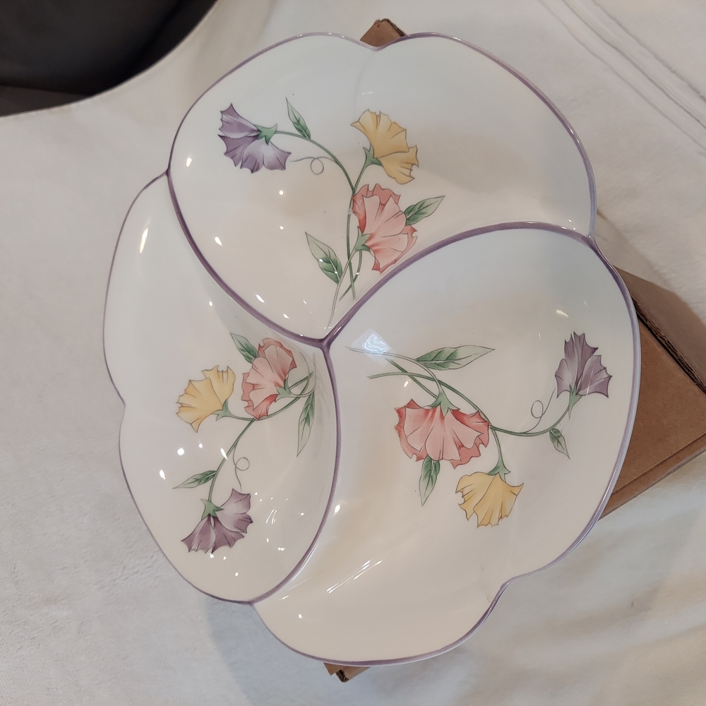 Floral Divided Serving Dish Dip Chip Condiment Bowl 3 Compartments